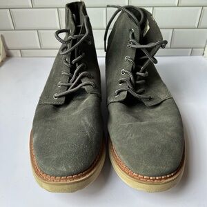 Men’s Toms size 10.5 Dress Shoes